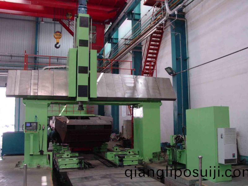 數(shù)(shu)控龍門(men)鏜(tang)銑牀